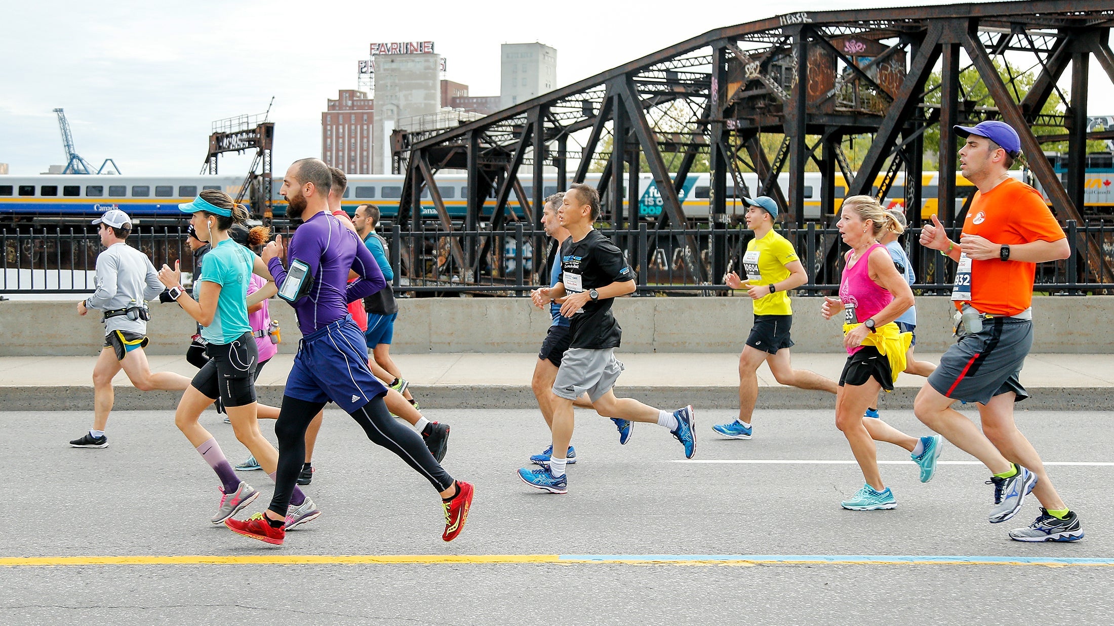 half marathon racers