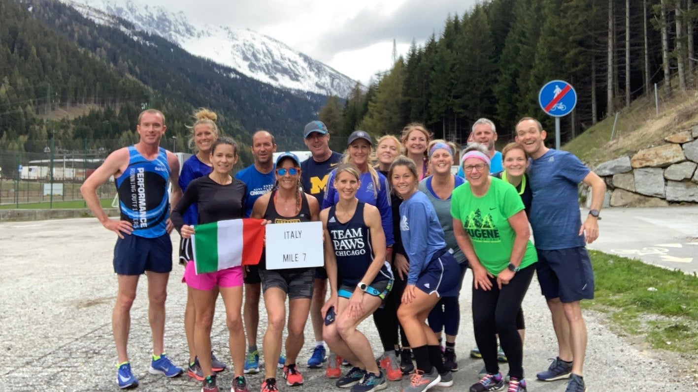 13-Country Half Marathon group in Italy