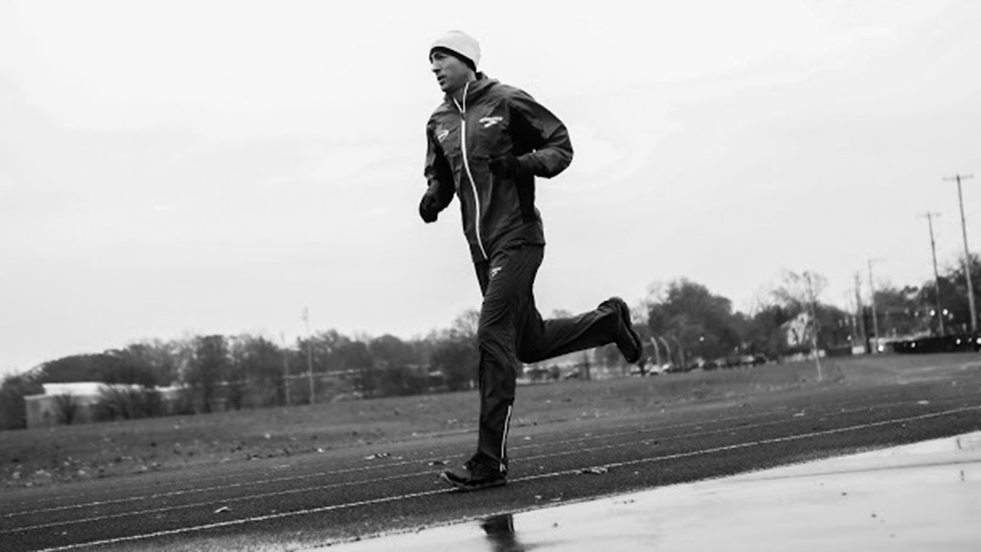 Dathan Ritzenhein training on a track