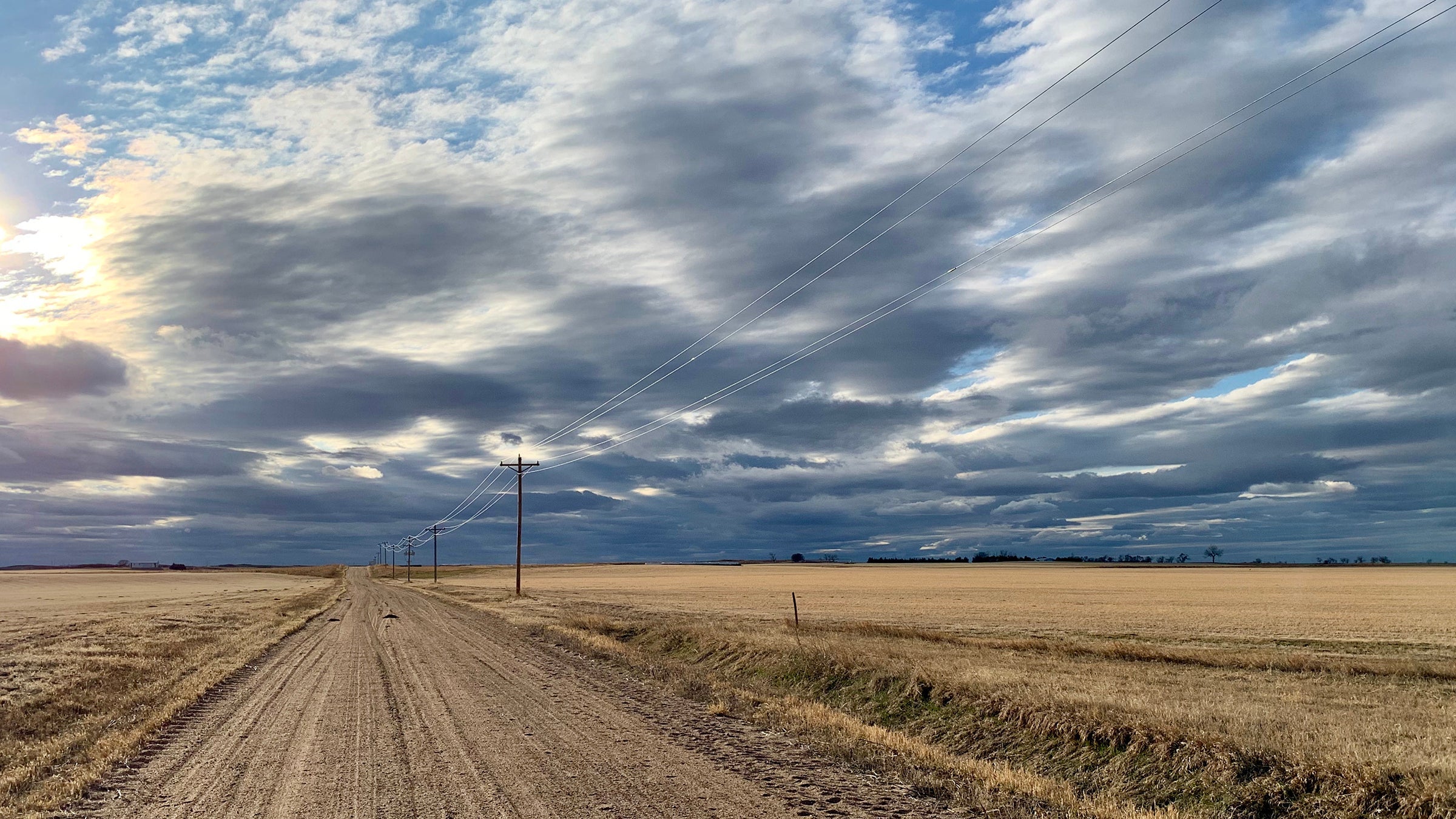 long run dirt road
