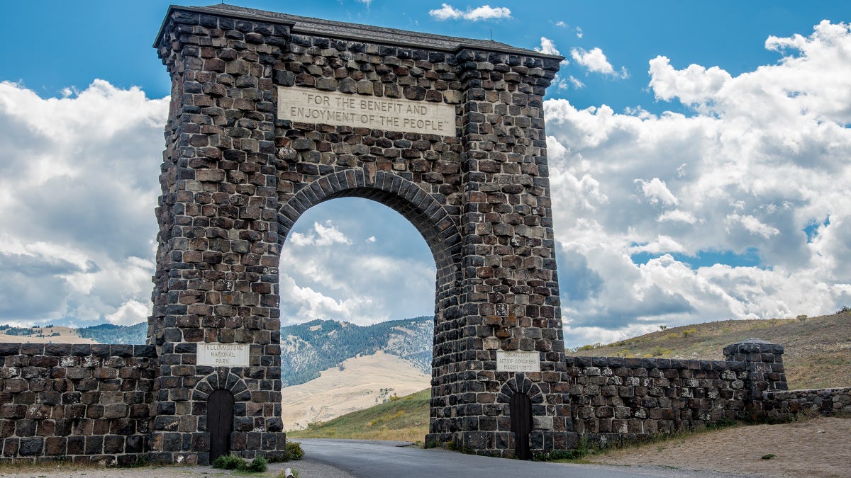 Yellowstone Entrances & Gateways Which One Should I Take?