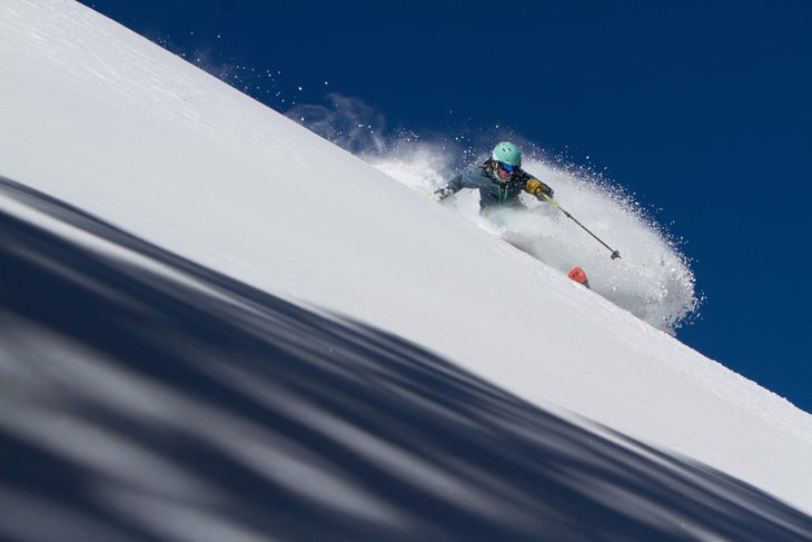 BT_W2W_ASPEN_IMG_5921 Woman skiing in Blizzard Tecnica skis