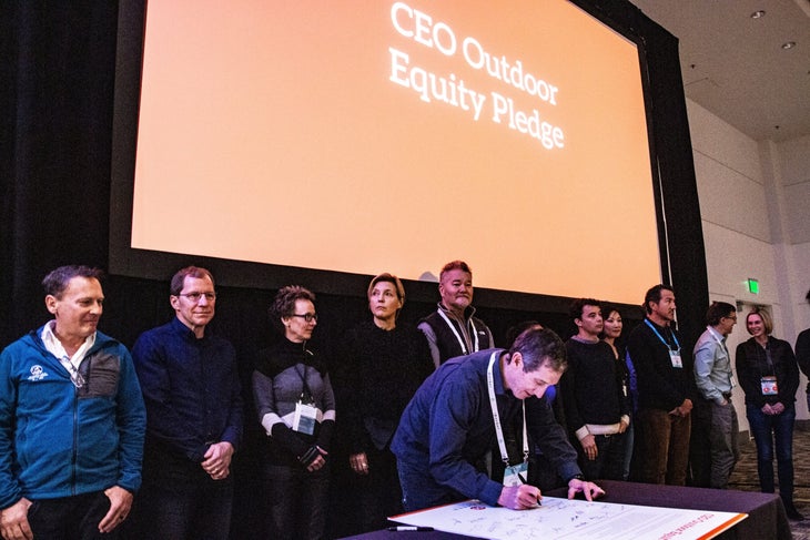 CEOPledgePhotos-2 Executives line up to sign Camber's CEO Outdoor Equity Pledge