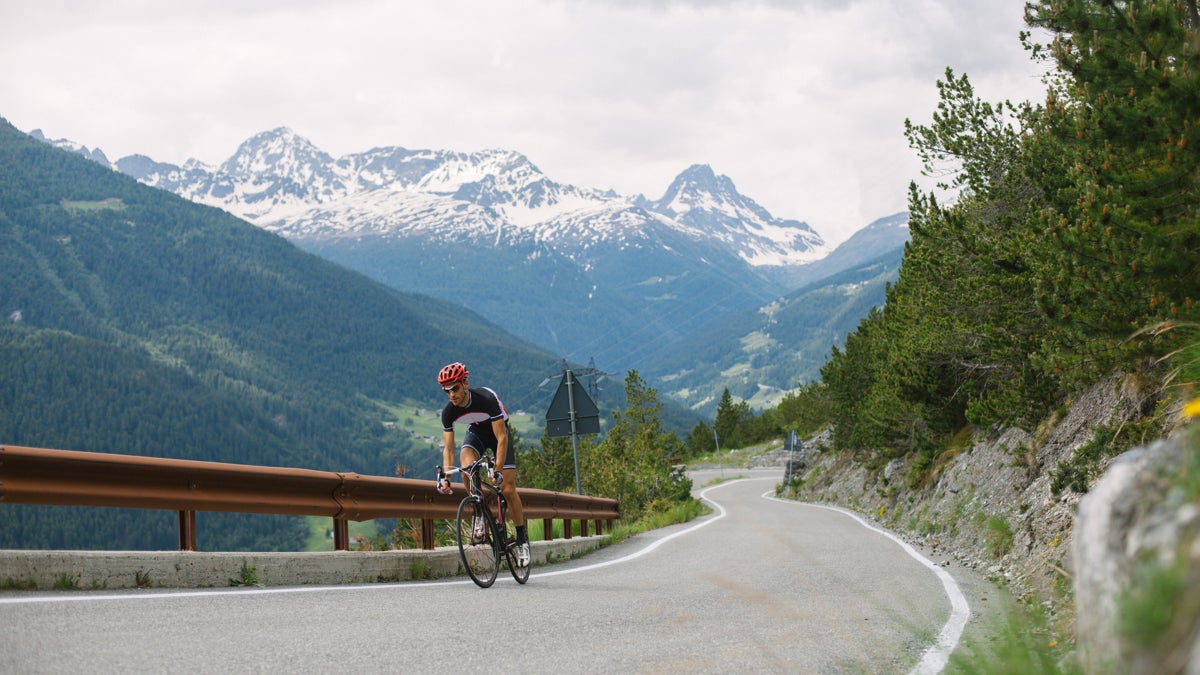 Why Cyclists Can Handle Heat Better Than Runners