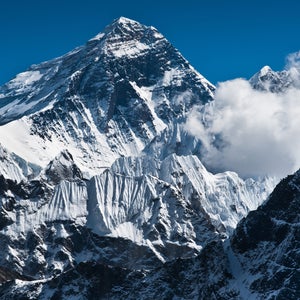 Mount Everest in daytime