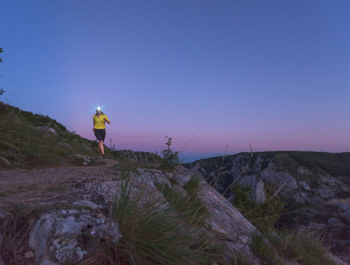 8 Ways to Stay Safer Running Alone