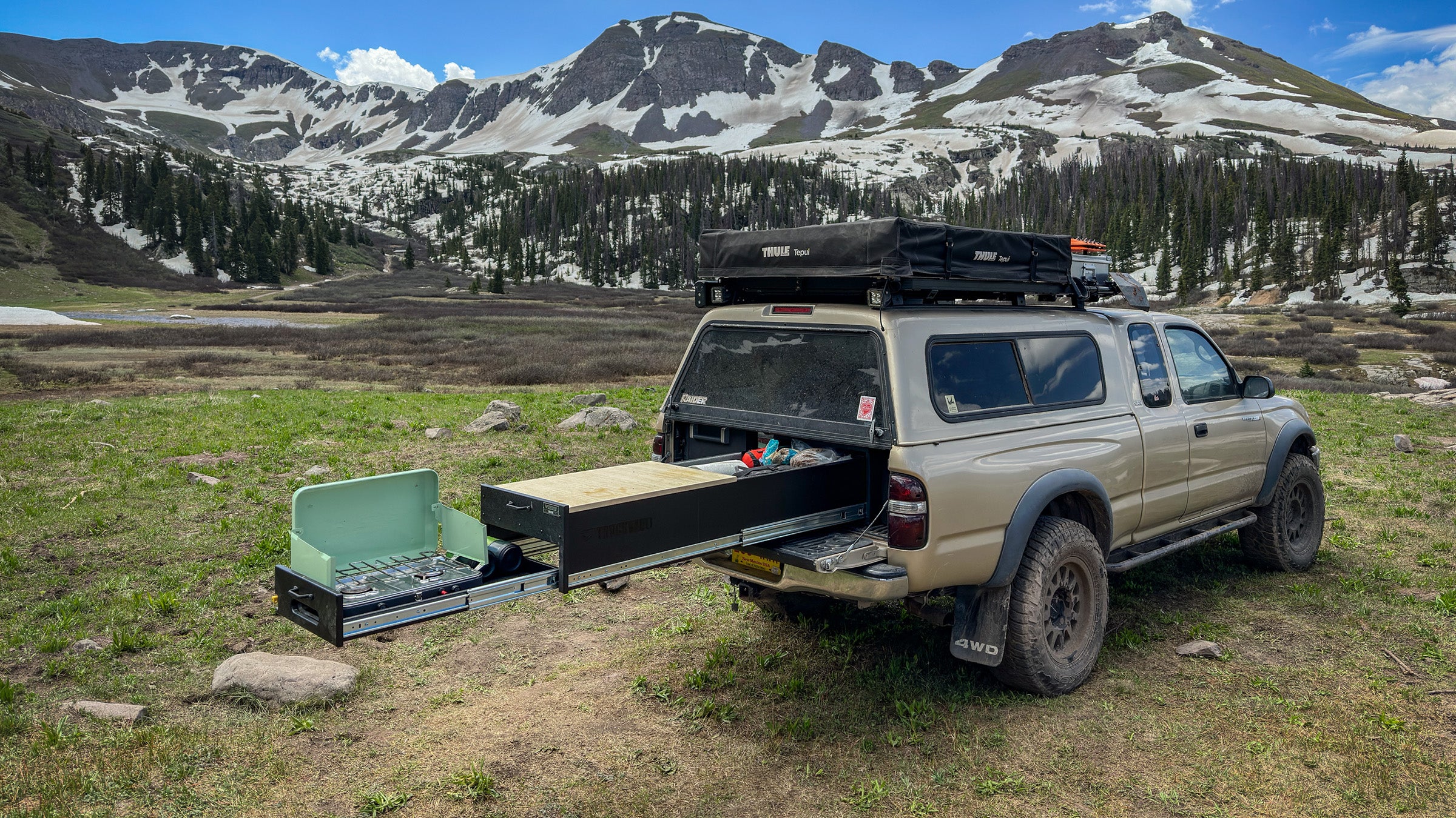 Slide-out overland kitchen setup