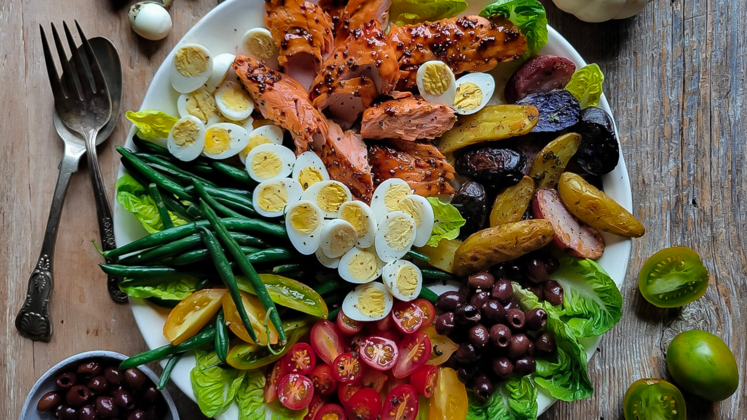 Autumn Salade Niçoise With Quail Eggs