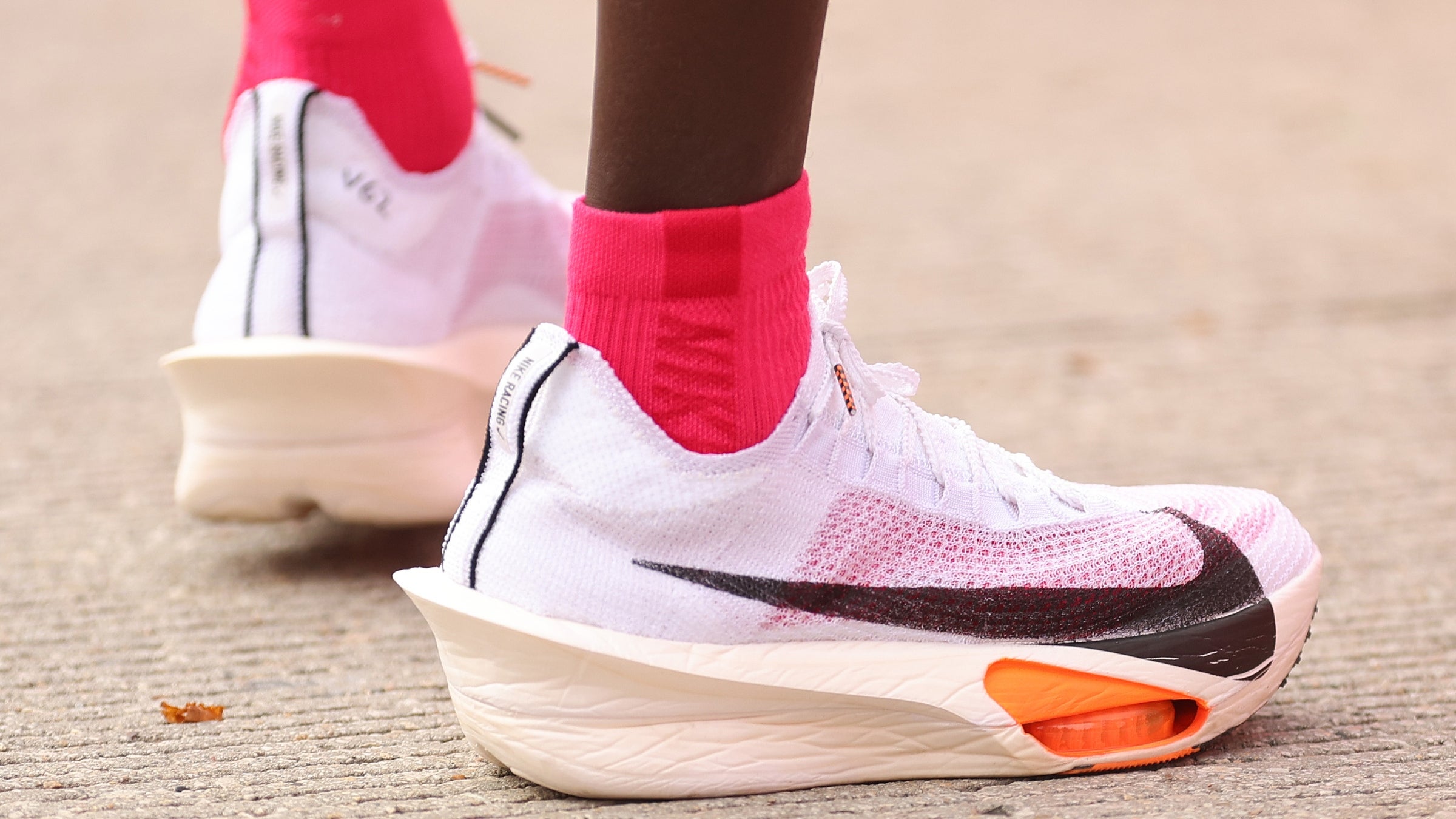 air jordan 1 mid white camo footlocker