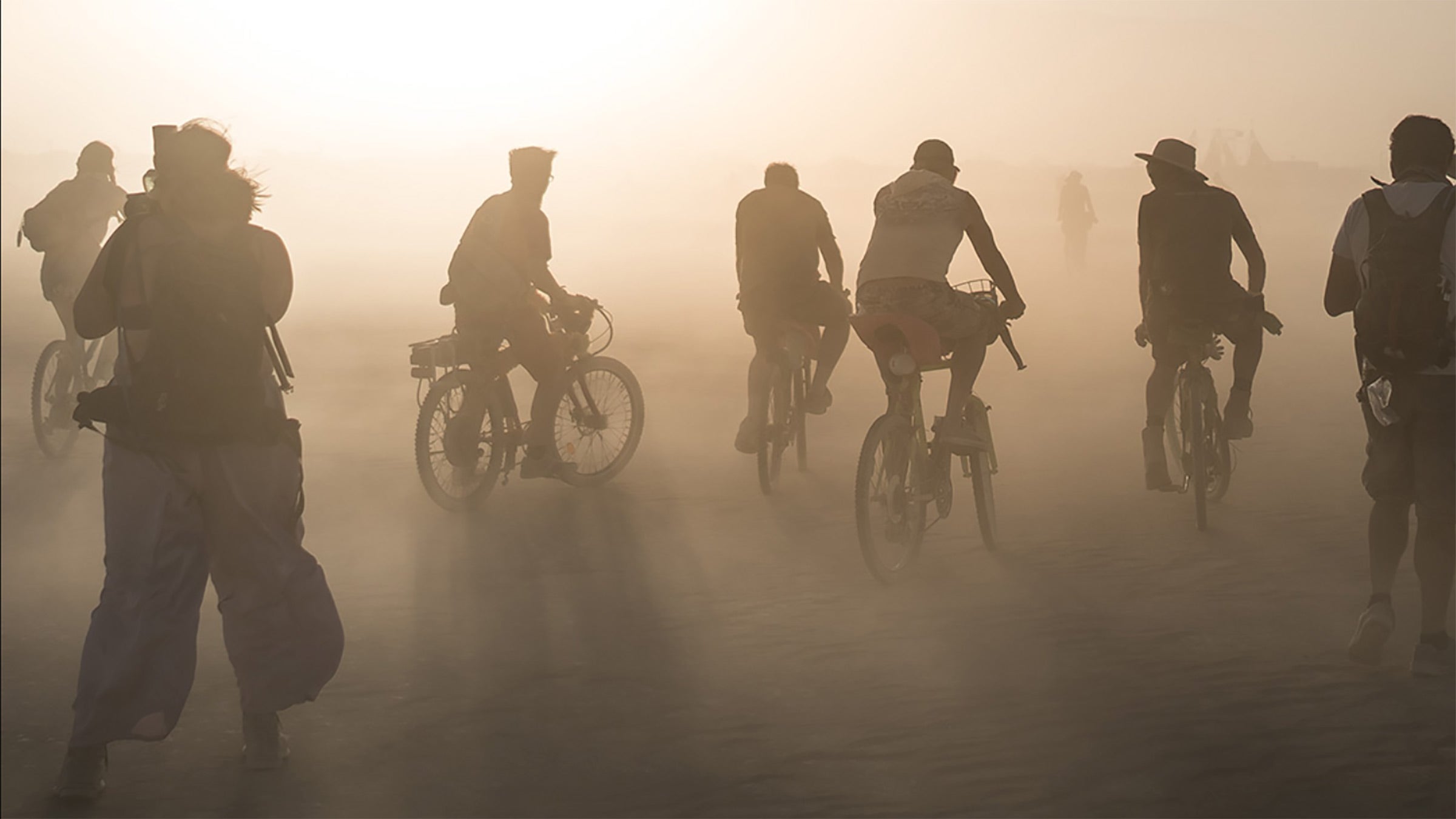 Dust, sun, and bikes. What's not to like?