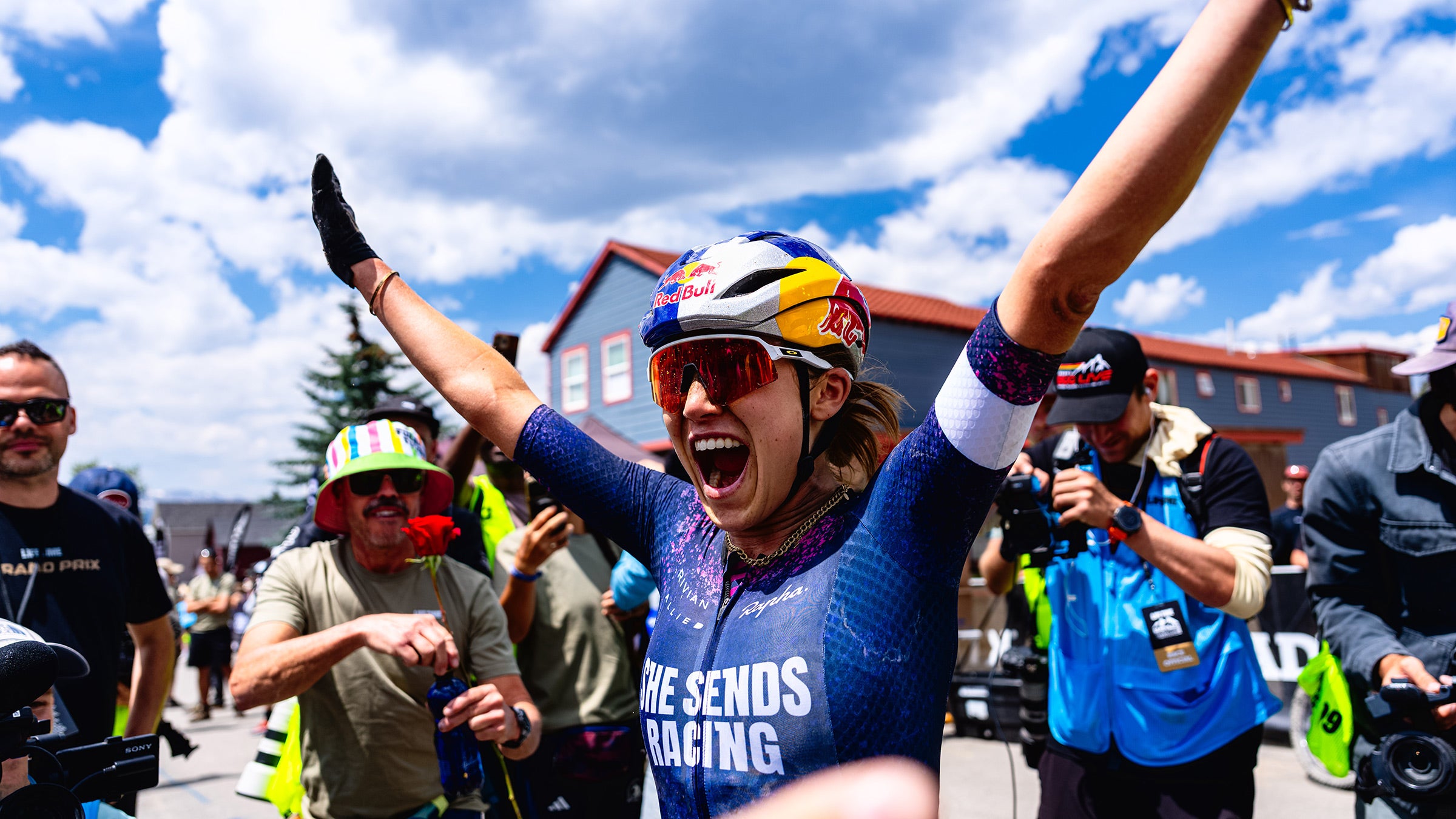 Kate Courtney celebrates her Leadville Trail 100 win