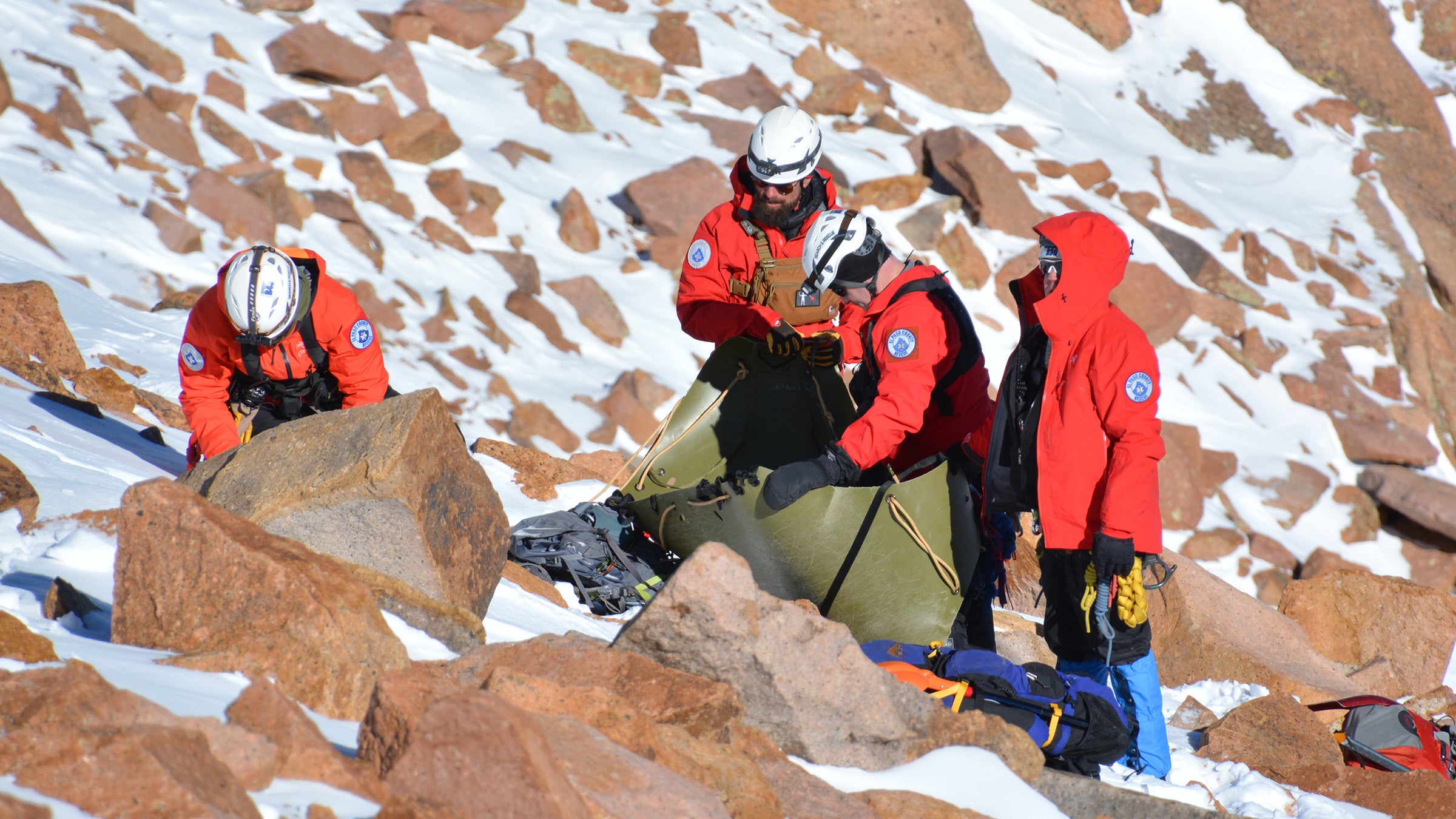 Search and Rescue Experts Share Their Most Valuable Lifesaving Advice