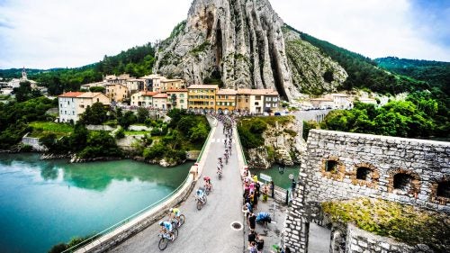 sisteron alps tour de france durance river baume rock cycling photography james startt