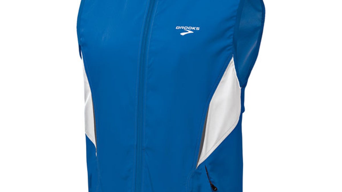 Brooks Essential Run Vest Outside Online