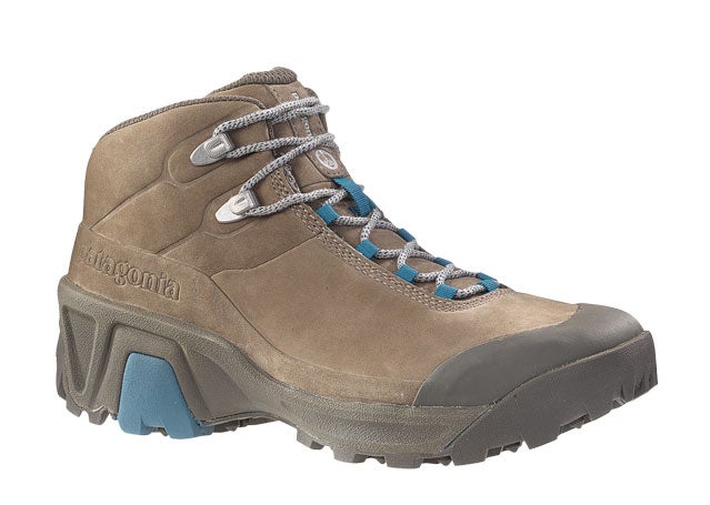 P26 hiking boot