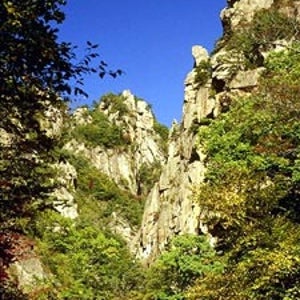 A cragged view of South Korea's Seoraksan National Park