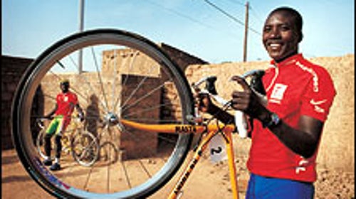 Rasta Rouleur: Jérémie Ouedraogo at his home in Ouagadougou's Tampui quarter, with Burkinabé