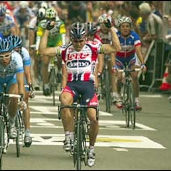 Tour de France News: McEwen Wins Stage 2