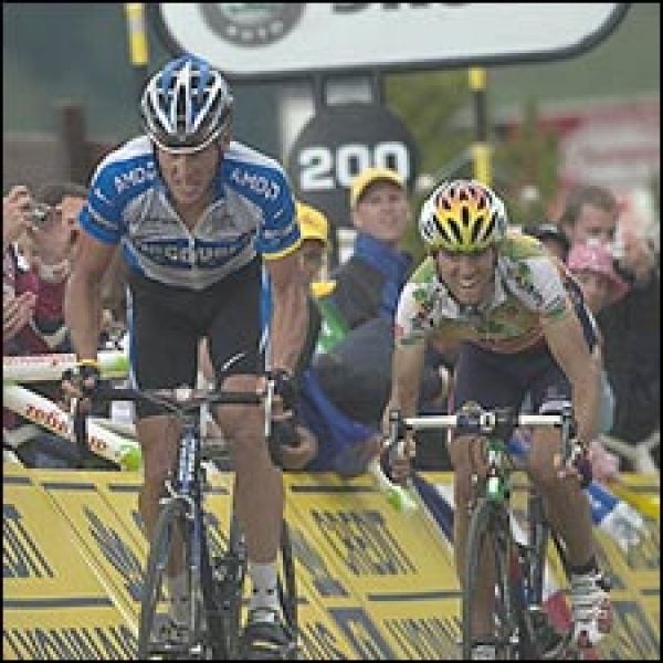 Lance Armstrong and Alejandro Valverde