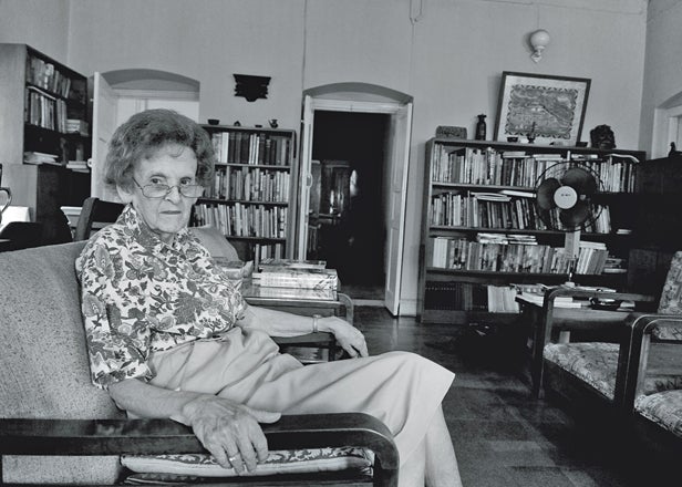 Elizabeth Hawley