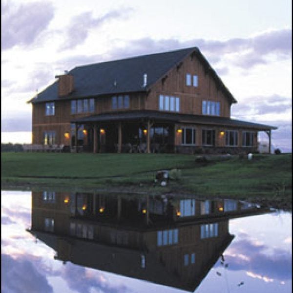 Gallatin Lodge at Gold River