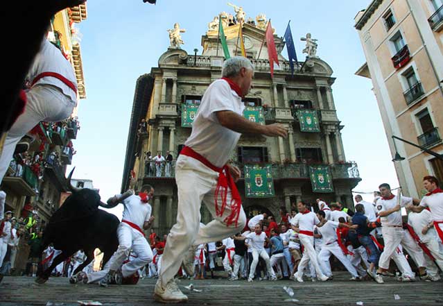 "Universal" gores a runner in the upper back