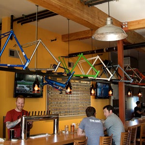 Hopworks Bike Bar