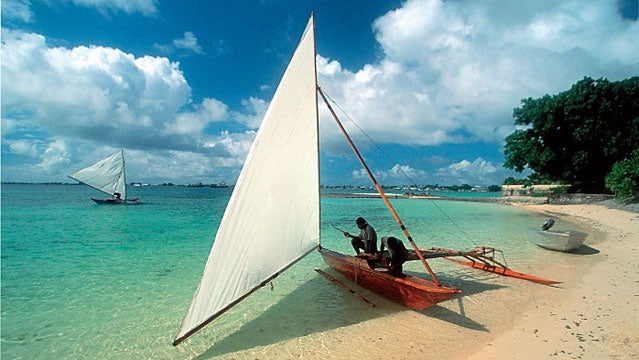 1 beach beaches canoes canoe holidays holiday horizontal horizontals idyllic landscape Micronesia marshall islands no one no people no person no-body no-one nobody one one object Pacific Ocean pacific recreation seas and oceans shores shore single object single objects single tourism touristic tranquility vacation vacations s040 s040_te
