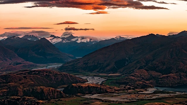 Central Otago Glendhu Bay High Country Mount Roy Mt. Aspiring Mt. Aspiring NP Mt. Roy New Zealand Otago Roy Peaks Wanaka alpine clouds hills lake mountains ridge scenic sunrise twilight view viewpoint vistas