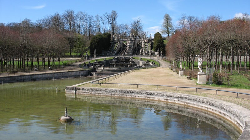 parc de saint cloud parc de st cloud paris running running running routes france outside online outside magazine travel the go list exercise europe