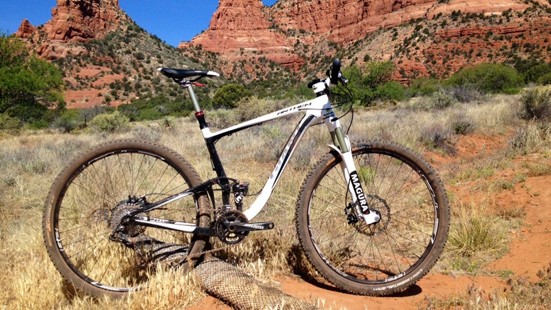 German component manufacturer Magura's eLect system can automatically lock and unlock a bike's suspension.