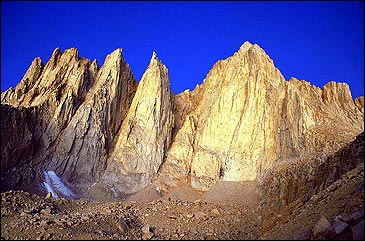 Mount Whitney: Strenuous Multipitch rock