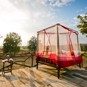 If you love sleeping under the sky, you should try it in the coziest way possible—within the snug confines of a plush outdoor bed. Read more.