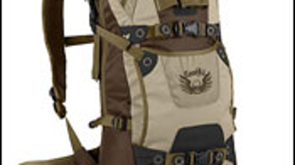 Which hydration pack will prevent liquids from freezing while skiing