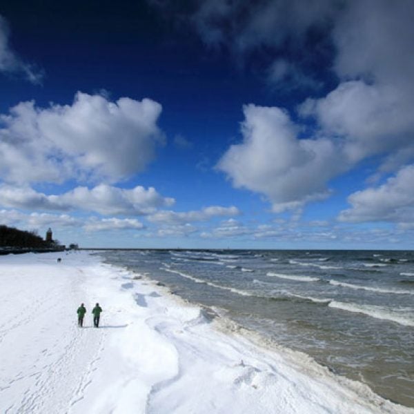 running ice snow winter sea