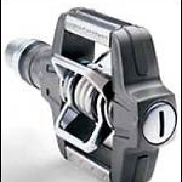 Crank Brothers Egg Beater