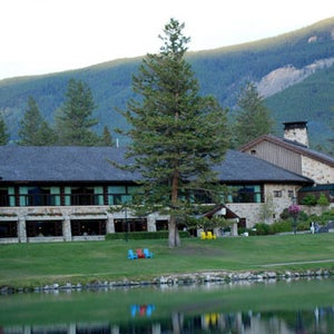 ecolodge sustainable ecotourism travel