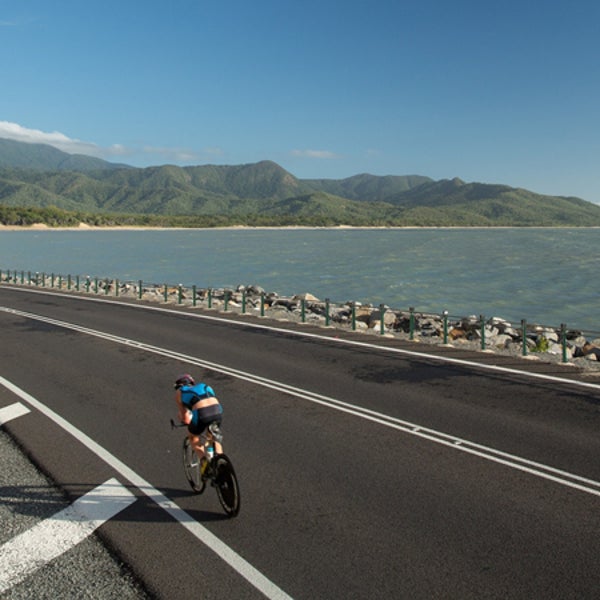 triathlon ironman queensland lucas wroe international athlete race event world championship tri endurance cairns port douglas