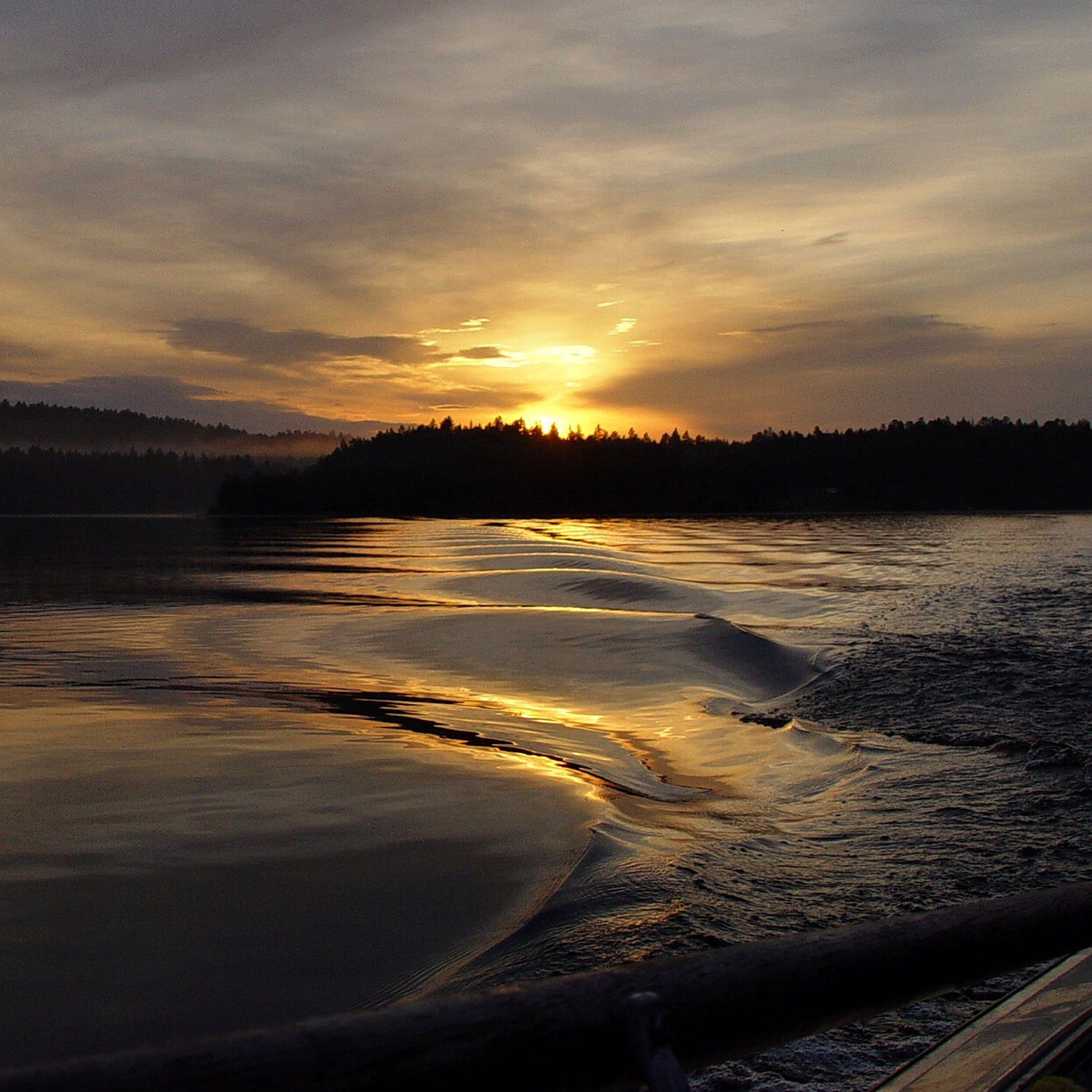 midnight sun outside magazine outside online travel agent hiking exploration escapes go list