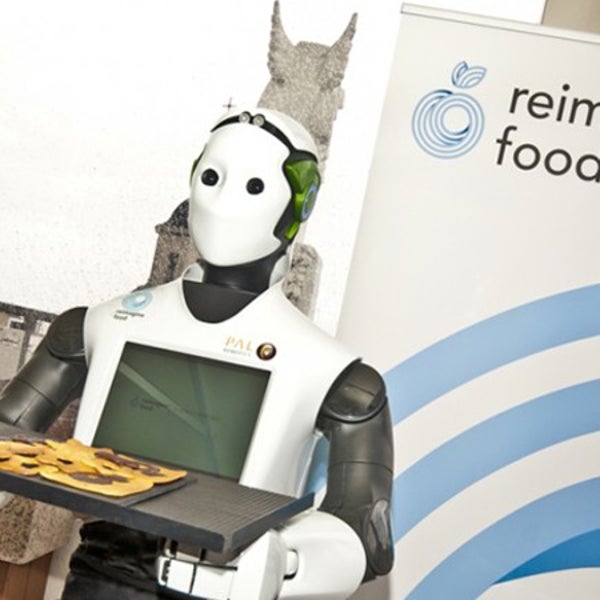 foodini reimagine foods 3d printing 3d printer paco morales cuisine reem robot fine dining barcelona outside magazine outside online