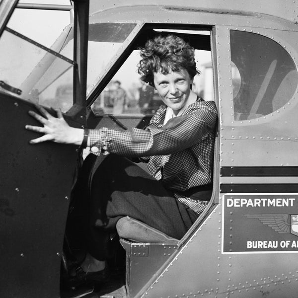 amelia earhart plane mystery tighar nikumaroro