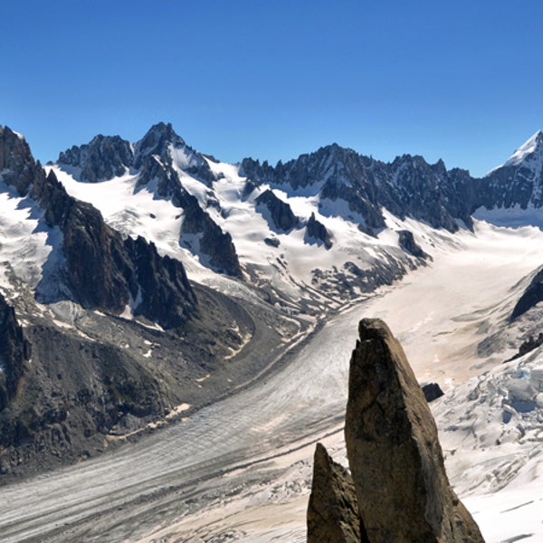 chamonix mont blanc mount rainier mountaineering accident climbers deaths mountains france washington