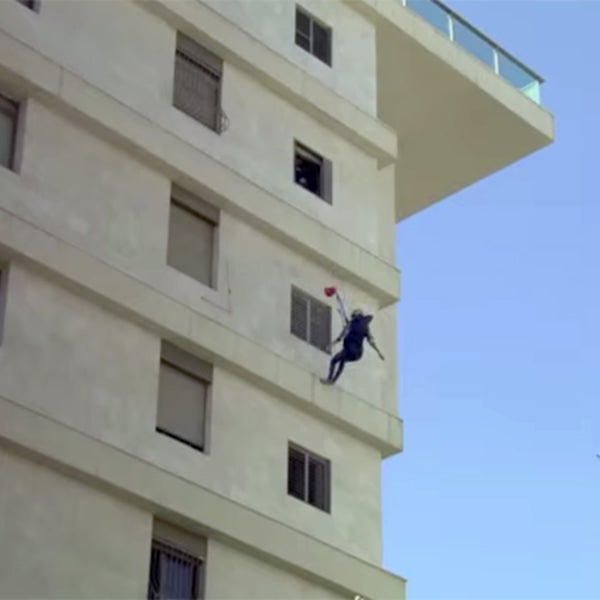 SkySaver's most-recommended product allows you to safely and quickly rappel down the side of a building in an emergency.
