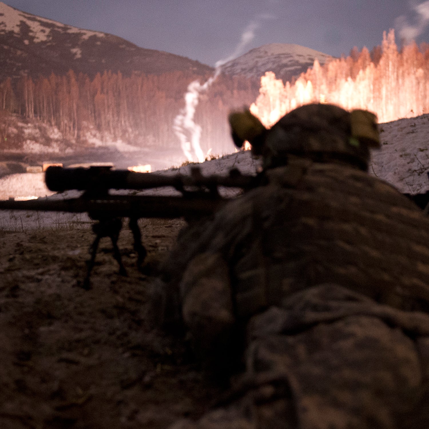 paratroopers shoot move communication live fire m4 communicate fire team Soldiers Infantry U.S. Army airborne m249 M240B machine gun mortars training Joint Base Elmendorf-Richardson U.S. Army Alaska USARAK JBER m320 1st Battalion (Airborne) 501st squad battle drills movement-to-contact