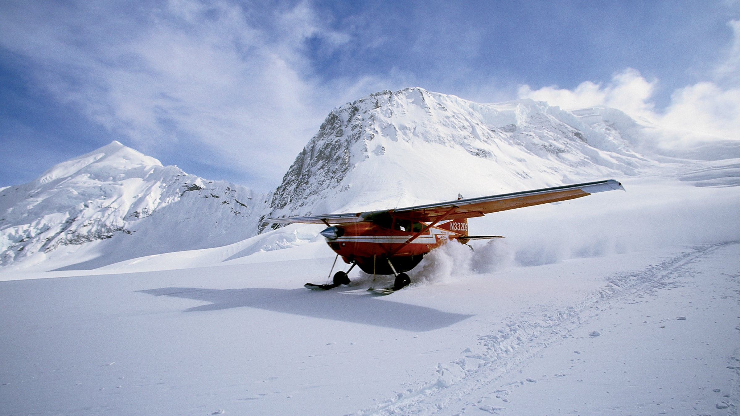 Adventure Alaska Away from it all Glacier Mountain Nobody North America Public land Skiing Snow Snow sports USA Wilderness area Winter sports