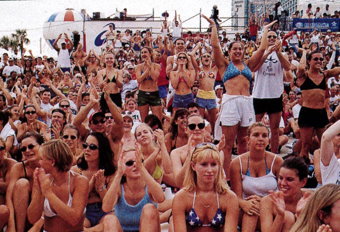 cheerleading outside WSU 1998 college best colleges
