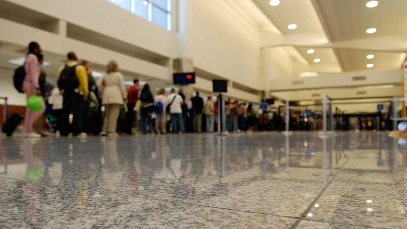 OutsideOnline airport travel Hartsfield-Jackson Atlanta International Airport