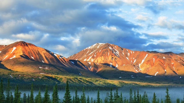 denali national park midnight sun hiking mountains sunset